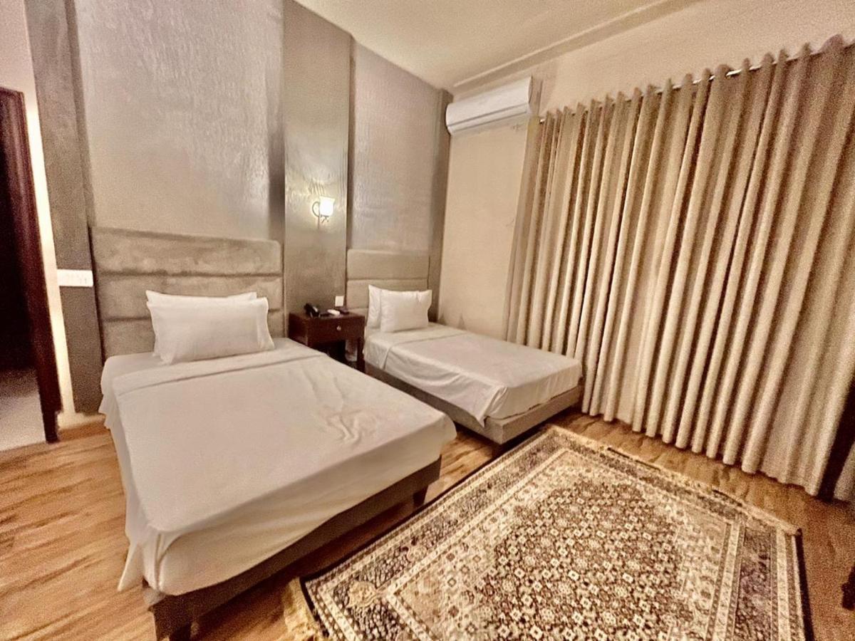 فندق بيشاورفي  Shelton'S Rezidor House المظهر الخارجي الصورة